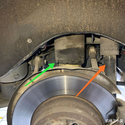 26万公里的宝马X6遭遇“塌尾”尴尬 空气弹簧老化，越野梦碎维修车间